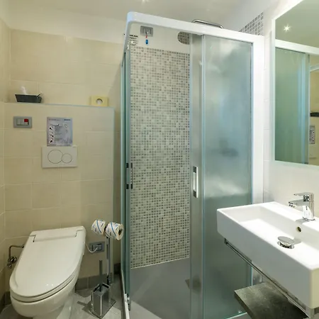 Hotel Mara 3*