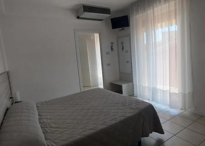 Mara Hotel 3*