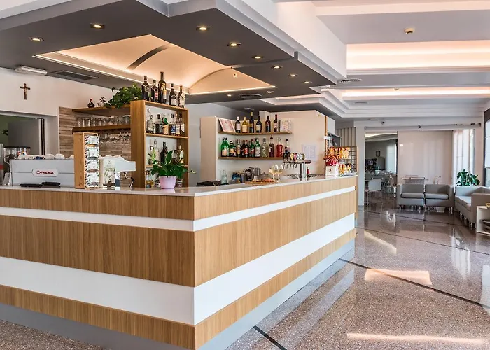 Hotel Mara 3*