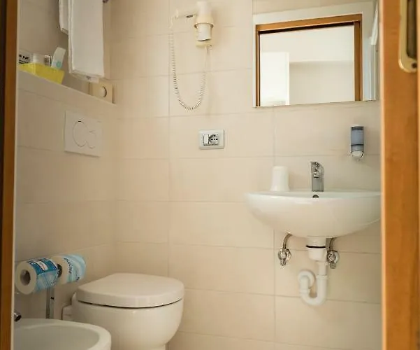 Mara Hotel 3*